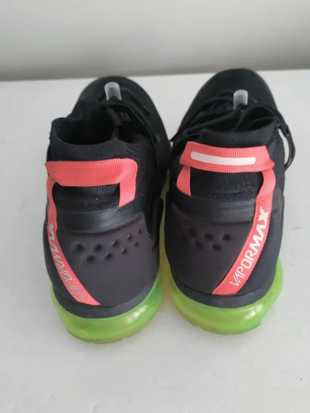 Nike Air VaporMax Utility Flyknit Black Volt AH6834-007 Sz: 12 Running Shoes GUC